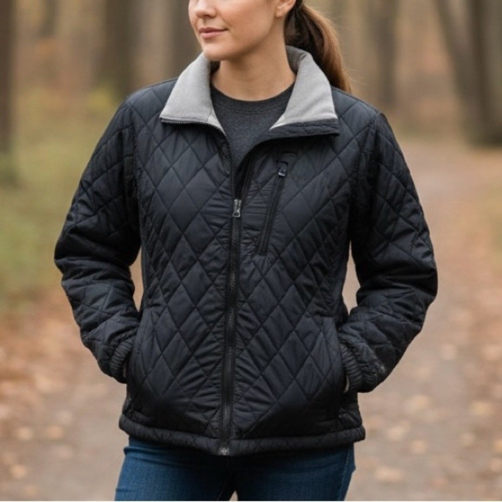 Columbia Women's Black Quilted Puffer Jacket‎ size Medium
